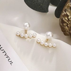 Pearl elegant stud earrings